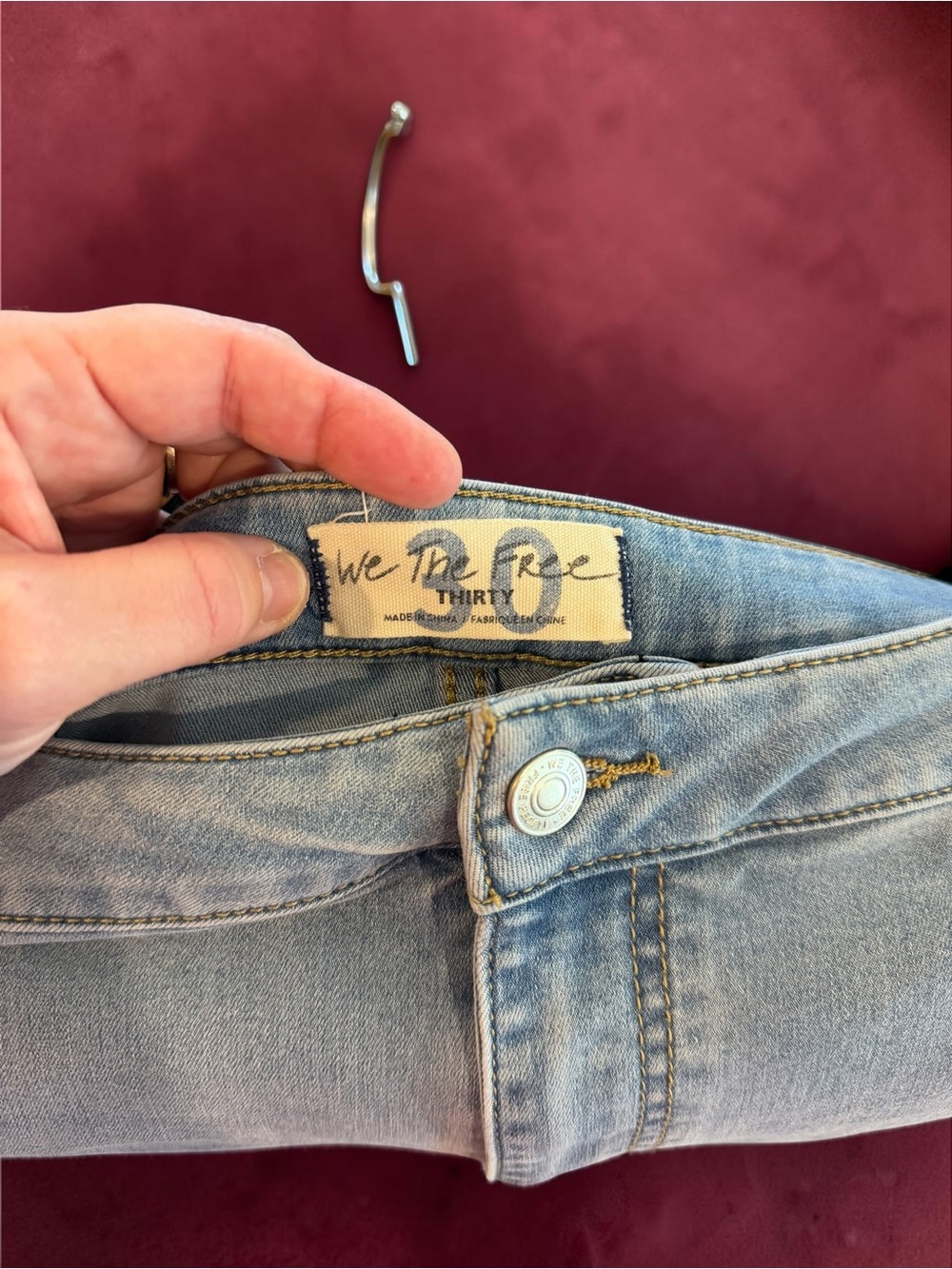 Free People We The Free Flare Jeans Sz 30 Light Wash Raw Hem Boho 70s Bottoms - Picture 3 of 9